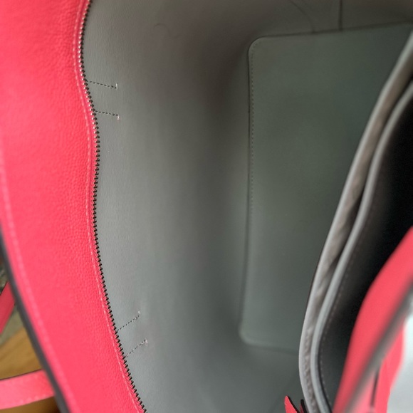 COPY - Kate Spade tote purse - Picture 9 of 9